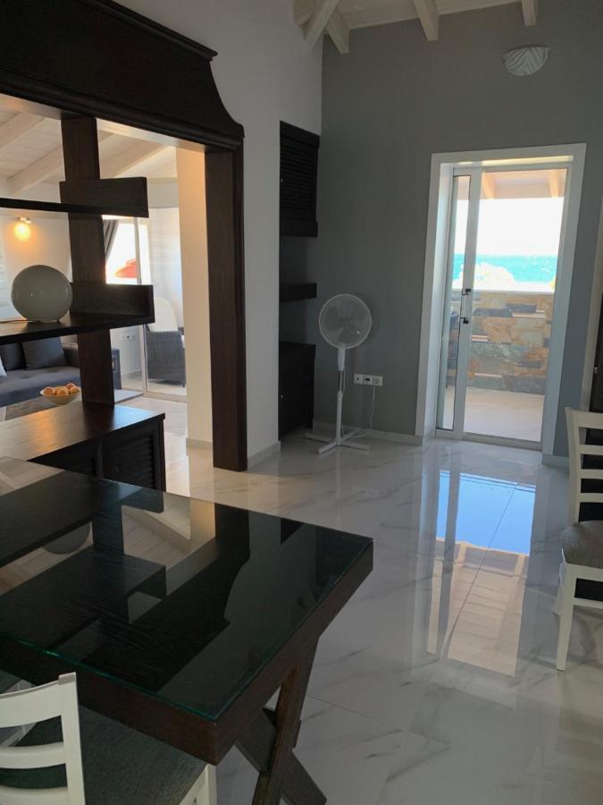 شقة Livas Almyri Seafront Flat كاتو الميري المظهر الخارجي الصورة